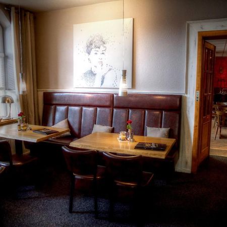 Restaurant Und Pension Zur Nassen Ecke Wittenbeck Exteriér fotografie