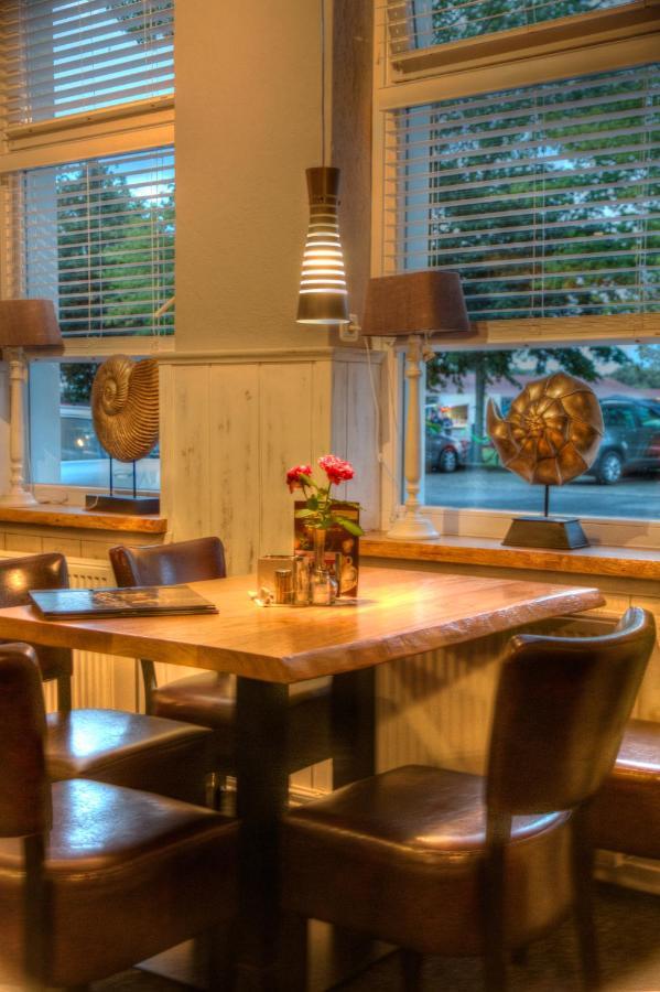 Restaurant Und Pension Zur Nassen Ecke Wittenbeck Exteriér fotografie
